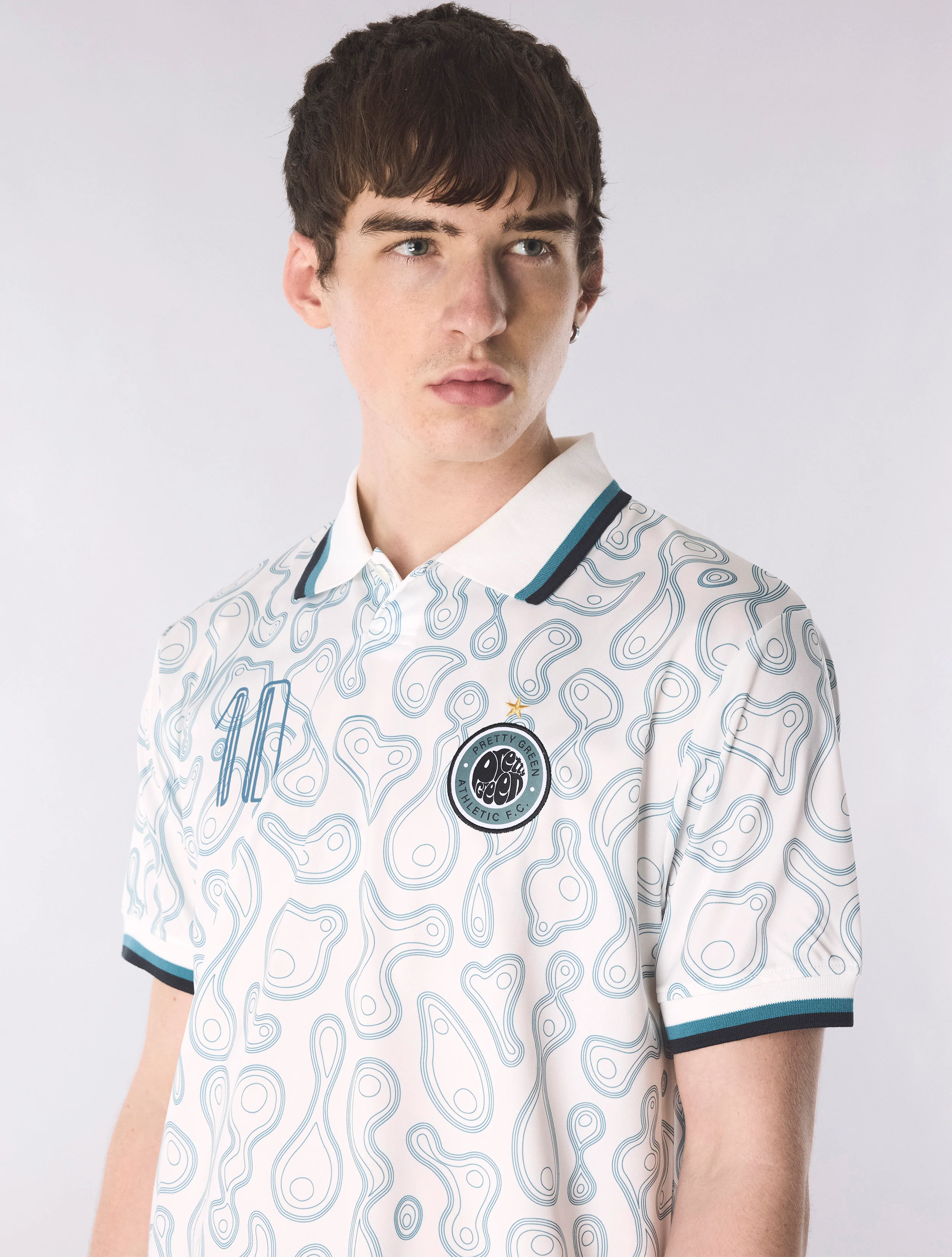 White Outro Football Top - Image 6